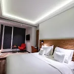 Discovery Hotel